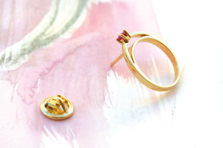 Earrings articulated ring
