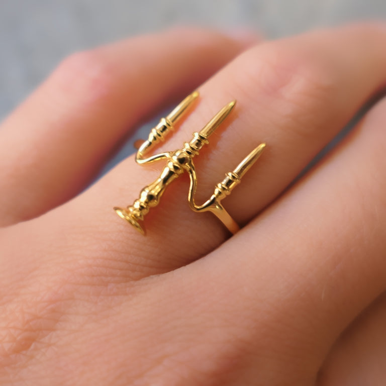 Candlestick ring